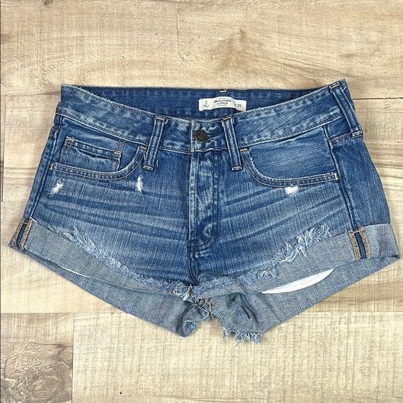 Abercrombie & Fitch Blue Jean Shorts Distressed Style size 2 / 26 - Picture 1 of 6